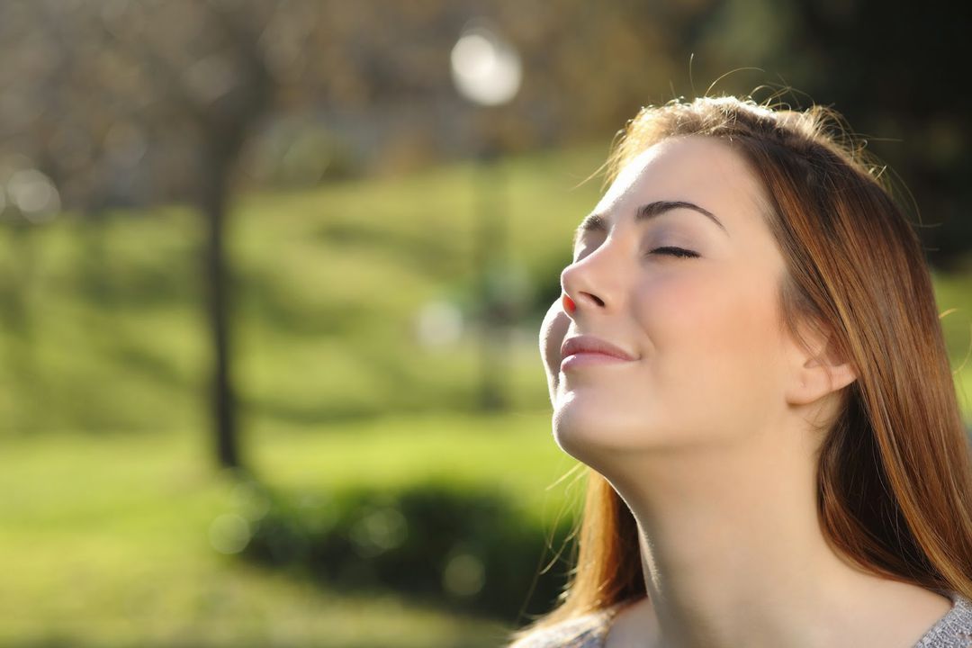Hít thở sâu là cách giúp cơ thể thư giãn sau ngày một ngày làm việc