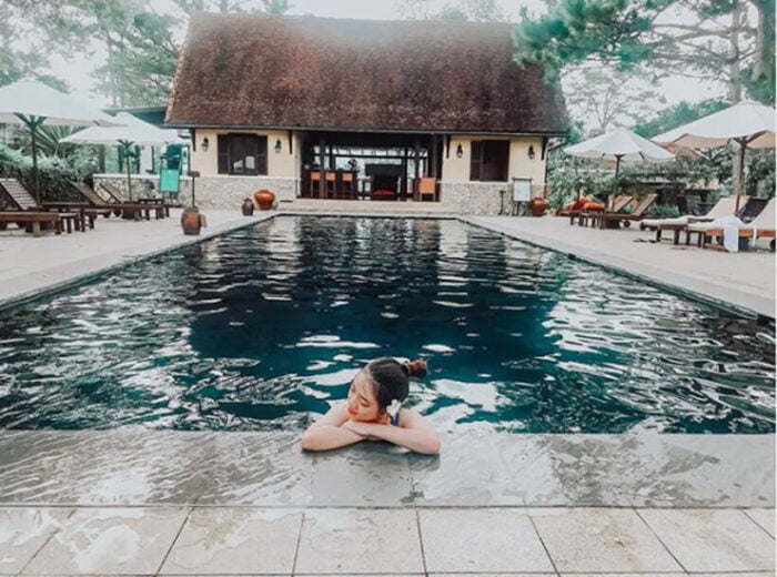 Top khách sạn ở Đà Lạt giúp bạn thư giãn với những hồ bơi nước nóng